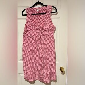 Light sleeveless dress